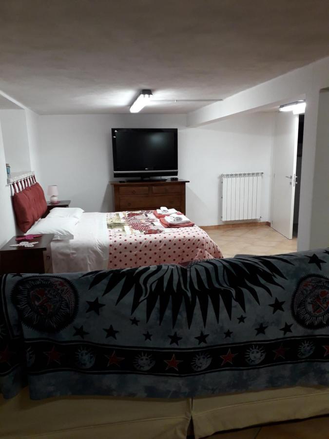 Casa di Chiara Apartment Terni Bagian luar foto